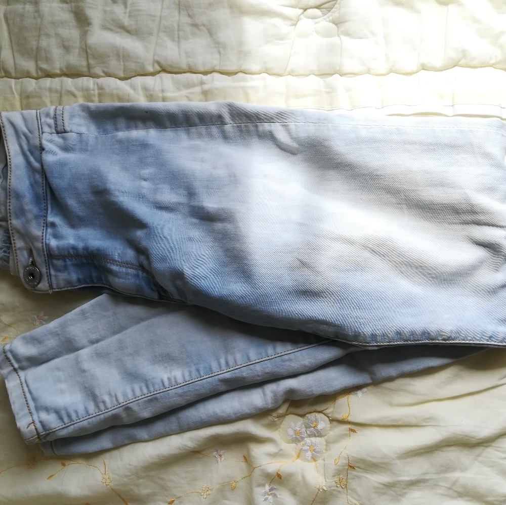 Light Blue Faded Jeggings